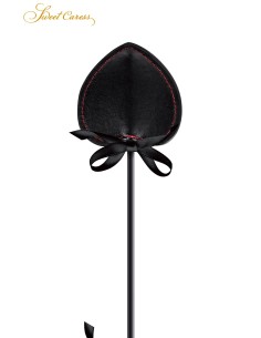Tapette pique avec pompon rouge - Sweet Caress 2